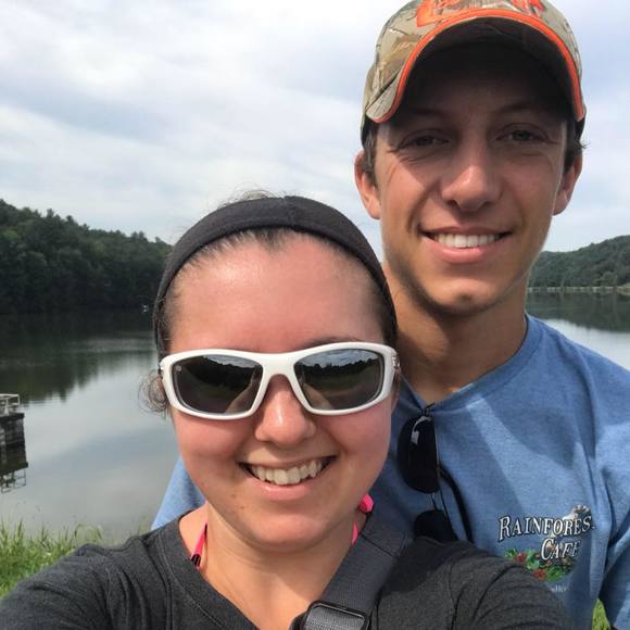 Meet your Posher, Caitlin - Picture 2 of 2